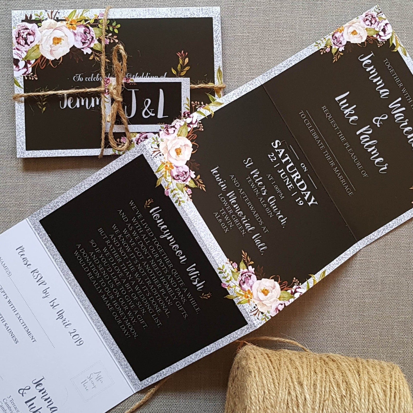 amscan Hollywood G & G Lights! Camera! Action ! Lot de 8 Invitations pliées - Glitz & Glam amscan Hollywood G & G Lights! Camera! Action ! Lot de 8 Invitations pliées - Glitz & Glam